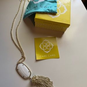 Kendra Scott necklace brand new